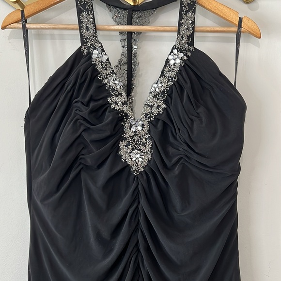 NV Couture gown - Picture 3 of 11